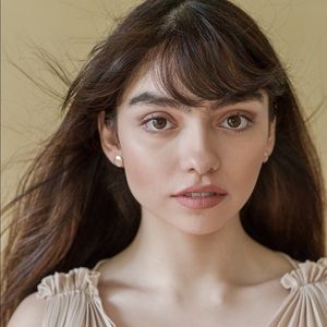 Meet your Posher, Jade